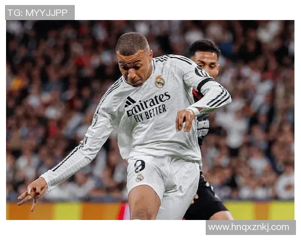 法国足球明星：从齐达内到姆巴佩，传奇球员的辉煌历程与影响