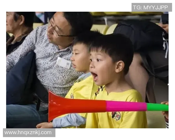 聚焦足球球星Rhodes成长之路与赛场辉煌瞬间解析